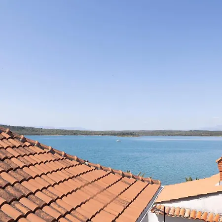 Apartment Klimno كليمنو